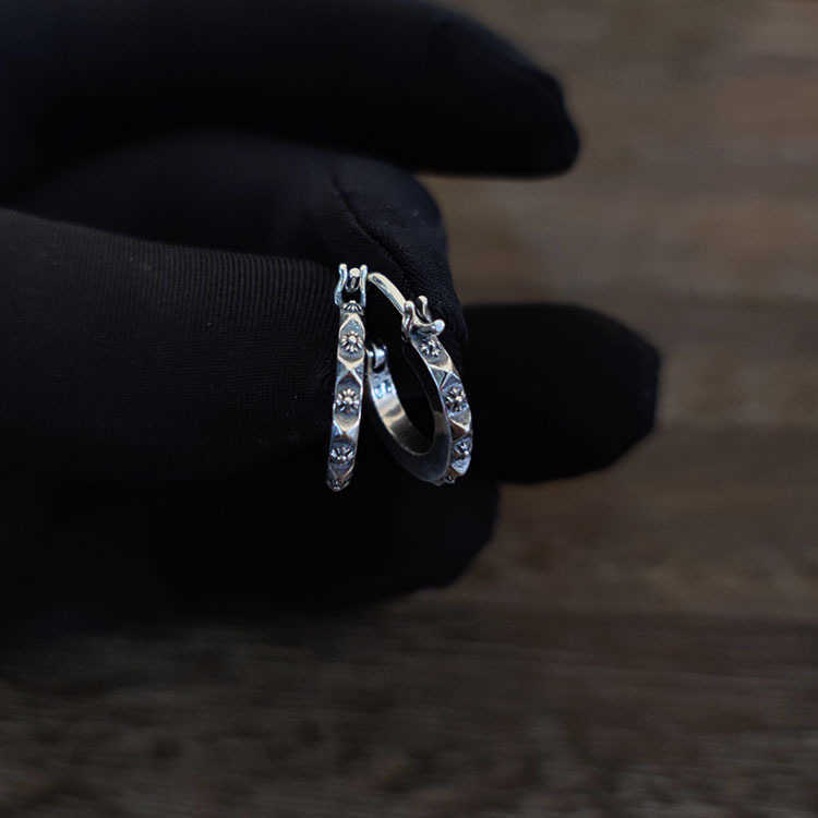Stud Taiyin s925 Silver Fashion Personalized Cross Trendy CH Earrings J240719
