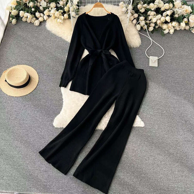 Fashionable Western Style, Slimming and Age Reducing Knitted Two-piece Set of Small Fragrant Wide Leg Pants Bifurcated Self-cultivation Novelty High W