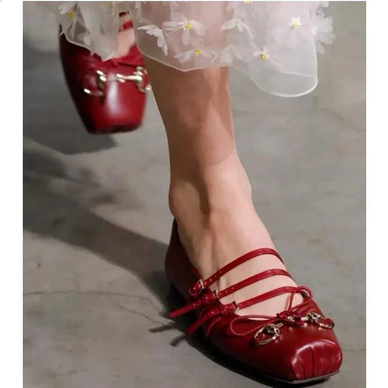 Estate Nuove Donne Balletto Scarpe Piatte Moda Testa Quadrata Comoda Mary Jane Studente 34-44 Grandi Scarpe Piatte 240719