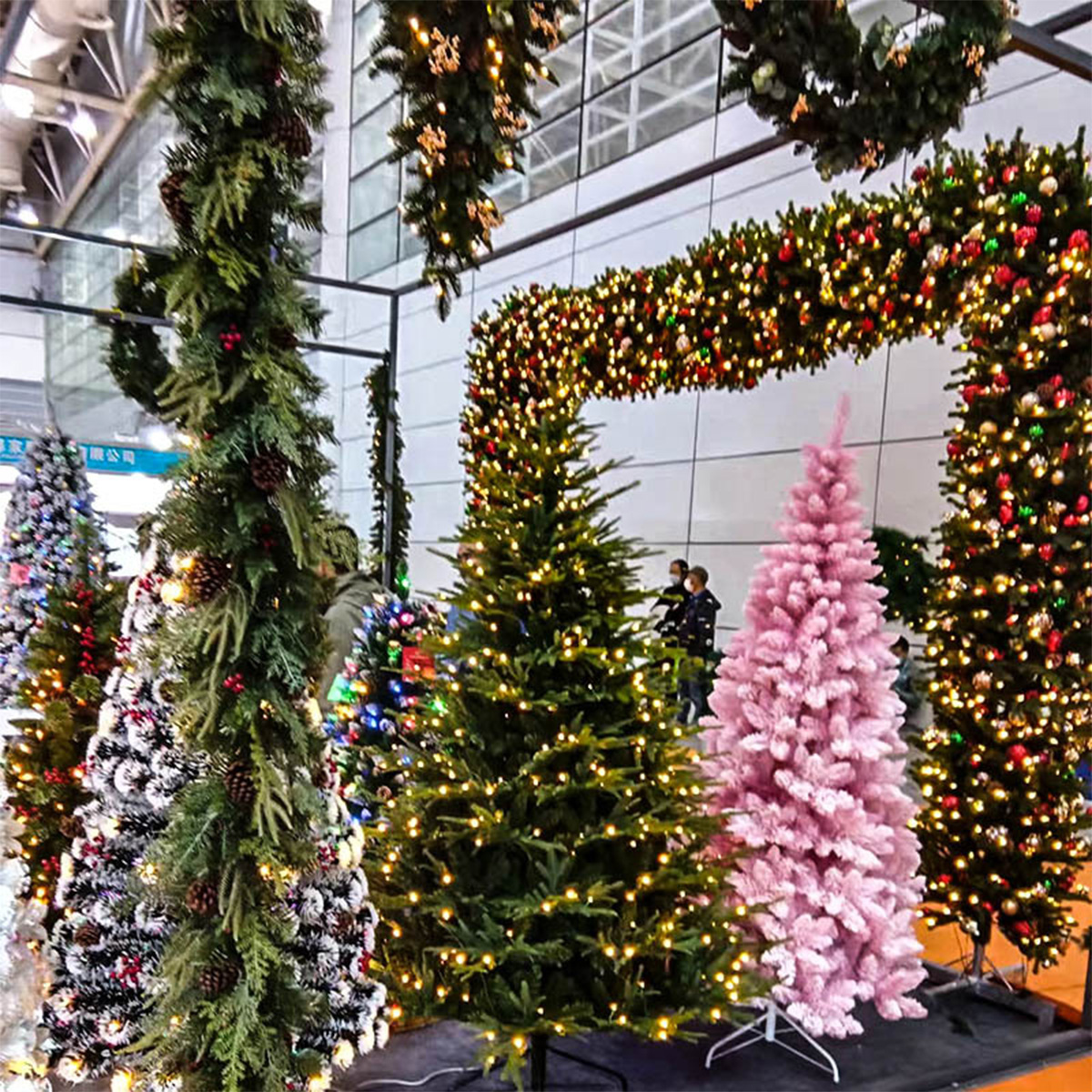 Colorful lights eight function low voltage light string waterproof tree lights project lighting decoration light string Transparent wire remote contro