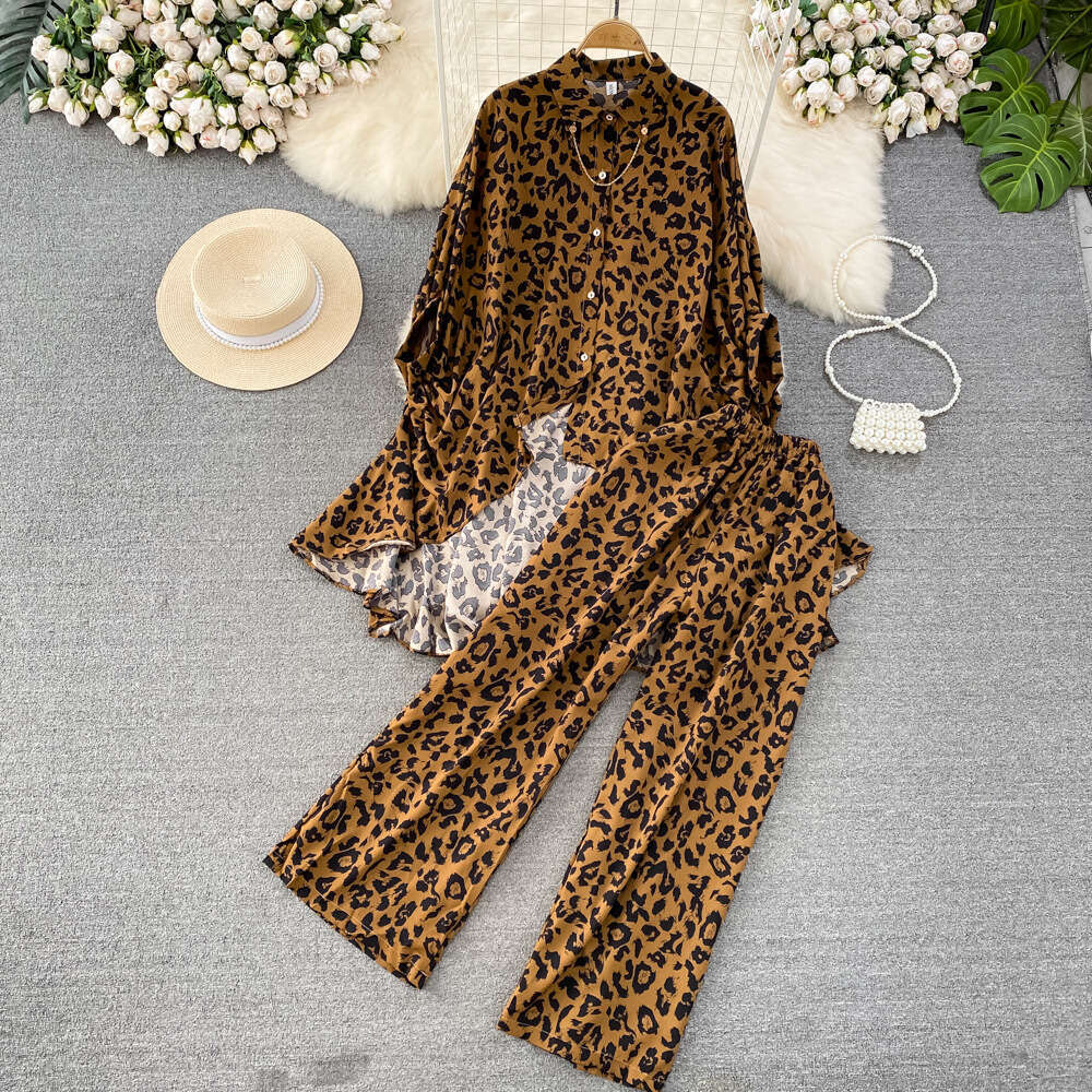 Fashion Womens Bat Sleeve Loose Irregular Single Breasted Leopard Print Shirt Two-piece Set High Waisted Wide Leg Pants Bifurcated Sexy Waist Short BO