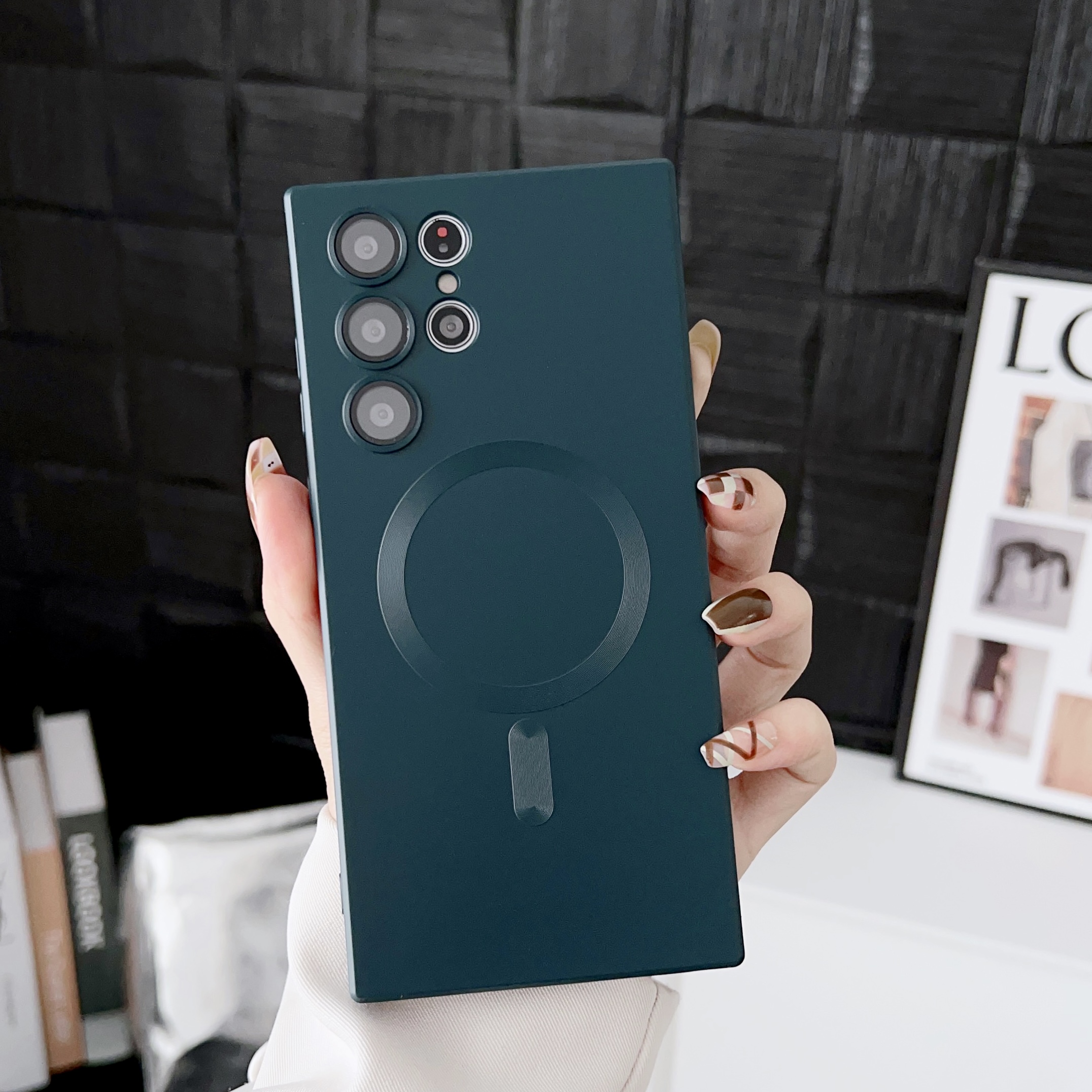 Luxury Magnetic For Magsafe Matte Silicone Cases Camera Glass Lens Protection Metallic Paint For Samsung S20 S21 FE S22 Plus S23 S24 Ultra Note 20 A05