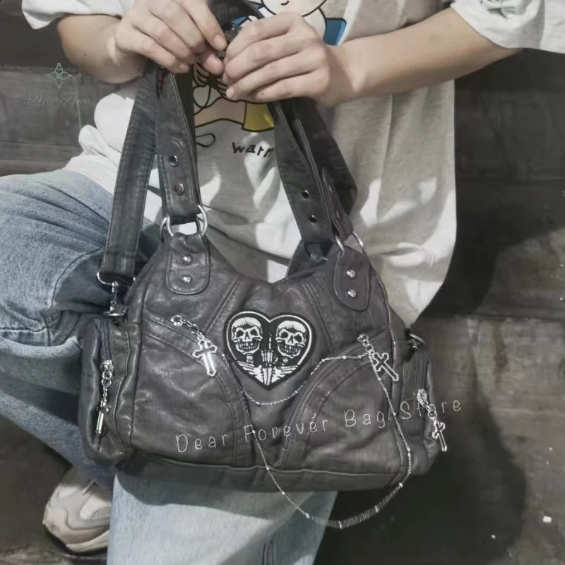 Womens Y2K Vintage Motorcycle Shoulder Bag Fashion Soft PU Chains Multiple Pockets Tote Bags Moto Style Messenger Crossbody 240722