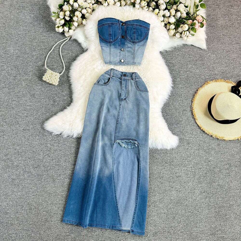 Summer New Sweet and Spicy Style Gradient Color Bra Denim Top Irregular Split High Waist Perforated Half Skirt Set of Two Short Silk Dress Round Neck 