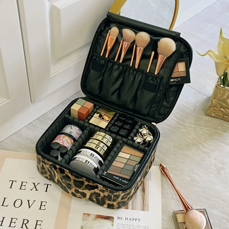 PU Leather Travel Large Capacity Beauty Makeup Case Leopard Waterproof Cosmetic Bag 240805