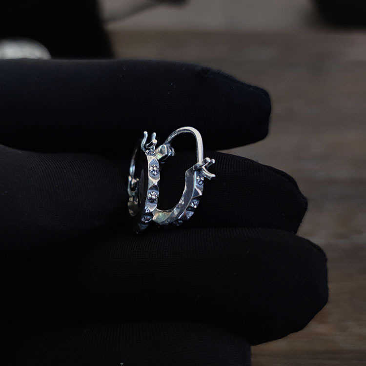 Stud Taiyin s925 Silver Fashion Personalized Cross Trendy CH Earrings J240719