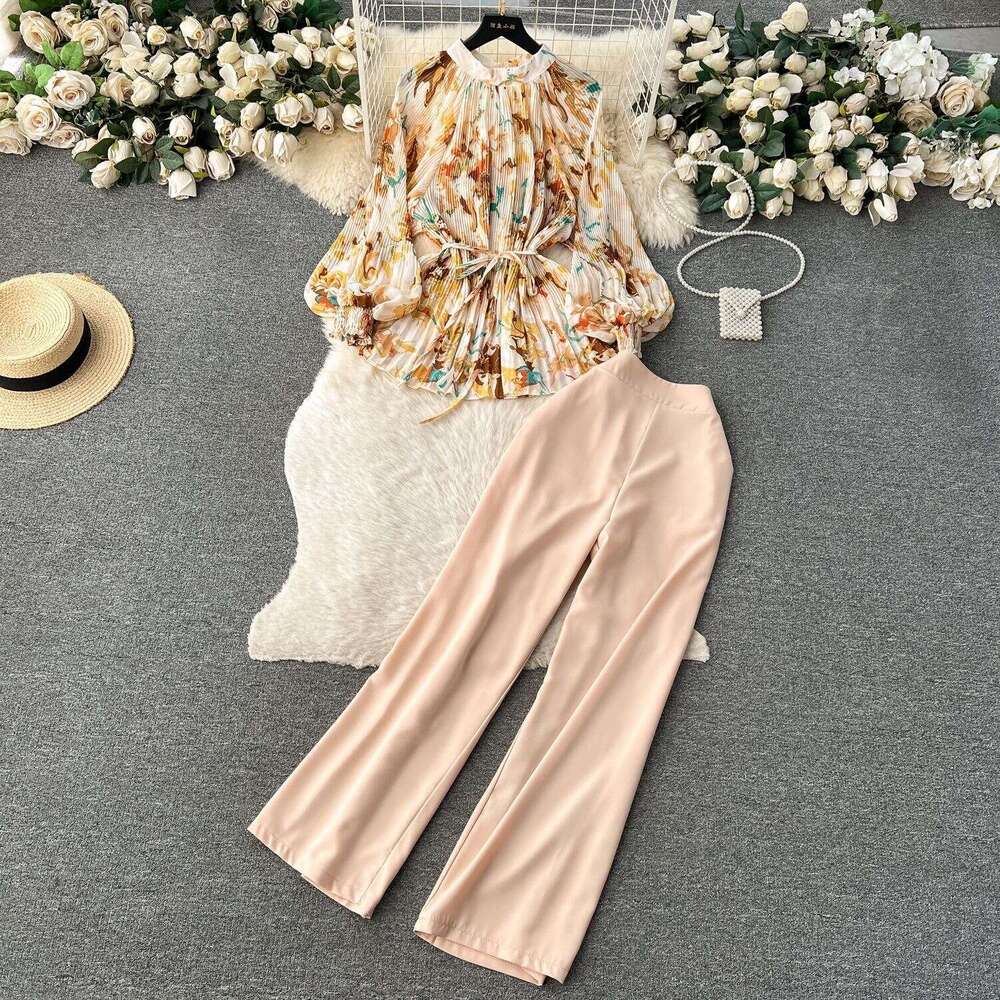 Temperament Light Mature Style Two-piece Set for Women with Waist Cinched Floral Pleated Shirt+high Waisted Wide Straight Leg Suit Pants Loose BOHO DR