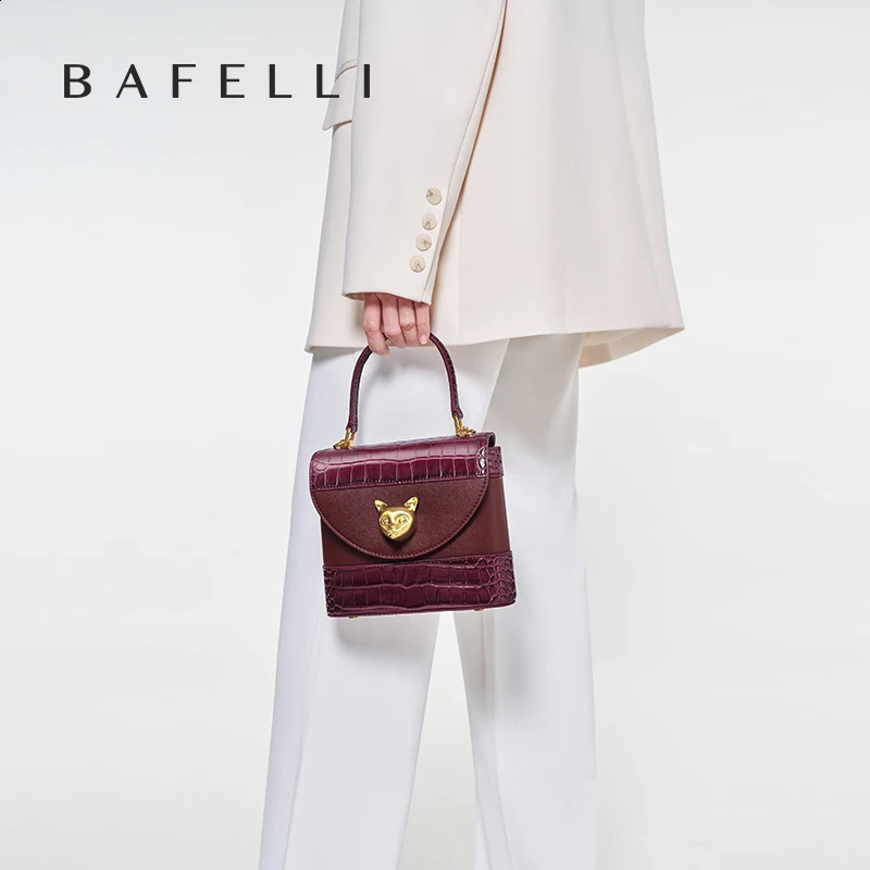 BAFELLI HANDBAG Womens CROSSBODY LEATHER PURSE EVENT BAG CROSSDILE GRAIN NER BUCKET CAT E FASHION 240724