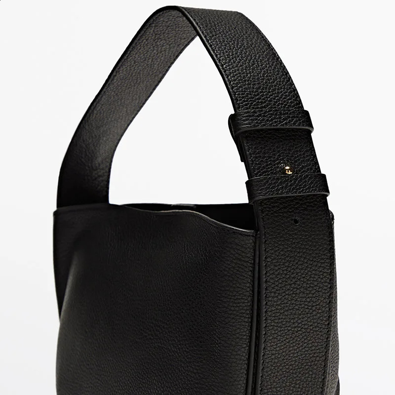 LINJER STRICKLIN Womens fashion bags Genuine Leather Retro Casual Shoulder Crossbody Cowhide Simple Half Moon hand 240722