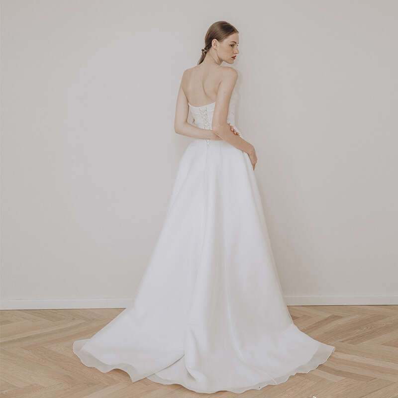 Fashion Sexy Strapless Wedding Dress Elegant A-e Sleeveless Vestido Noiva Classic Lace Up Small Train Robe De Mariee