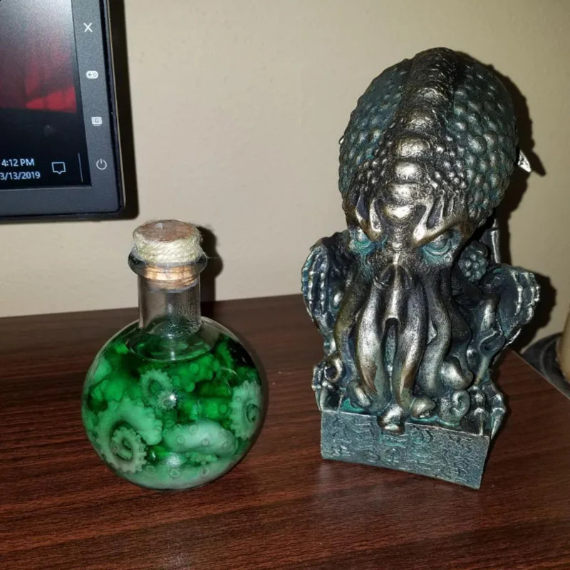 Vintage Skull Cthulhu Statue Home Decor Resin Crafts Ornaments Octopus Modern Sculpture Figures Halloween Party Decoration 240723