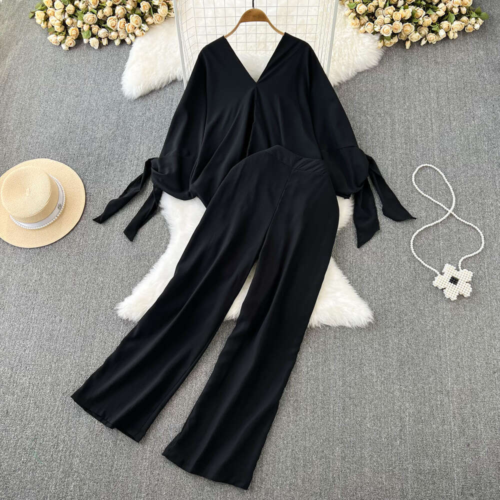 Fashion Set Womens Casual V-neck Loose Bat Sleeve Top with Two High Waisted Straight Wide Leg Long Pants Floral Dress Bifurcated Temperament Round Nec