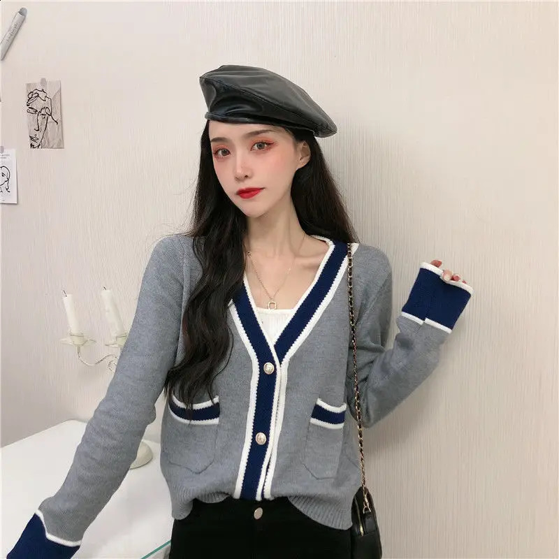 Vintage Women Cardigan Korean Autumn Pearl Button Knitted Sweaters Korean Elegant Office Lady Patchwork Casual Knitwear Top 240723