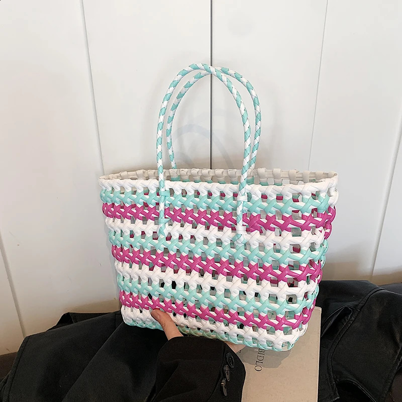 PVC woven handbag summer beach bag large capacity cute jelly hollow storage basket fashionable 240926