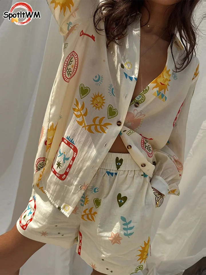 Causal Loose Lapel Buttons Long Sleeved Shirt Set Fashion Prined Elastic Waist Pockes Shorts Pants Suit Lady Vacation Outfit 240723