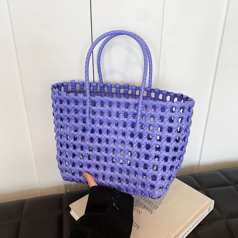PVC woven handbag summer beach bag large capacity cute jelly hollow storage basket fashionable 240926