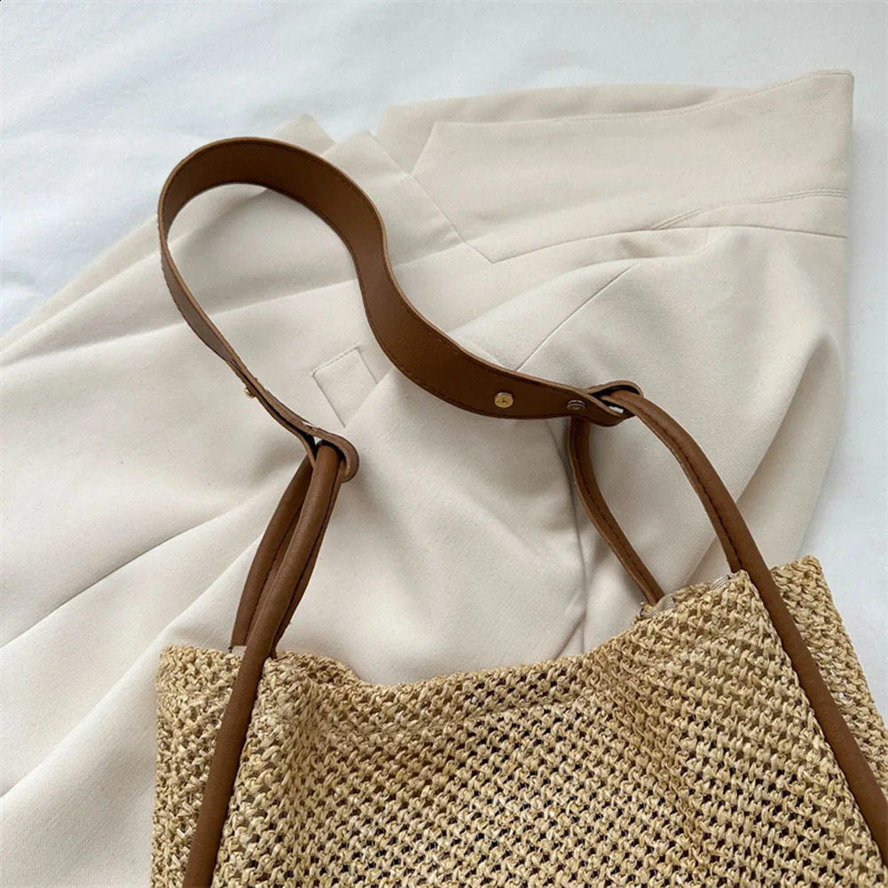 Large capacity womens handbag PU leather shoulder bag hollow composite solid color beach with wallet 240926