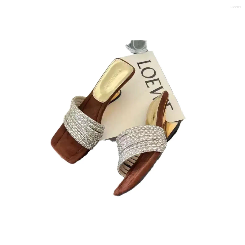 Slippers Shoes Woman 2024 Heels Slides Pantofle Rubber Flip ps Square Toe Low Beige Heeled Sandals High Designer H