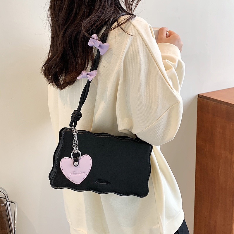 Small Korean style armpit for women in summer 2022, new butterfly bow girl small square bag, fashionable and stylish shoulder bag H724#30 ddmynov