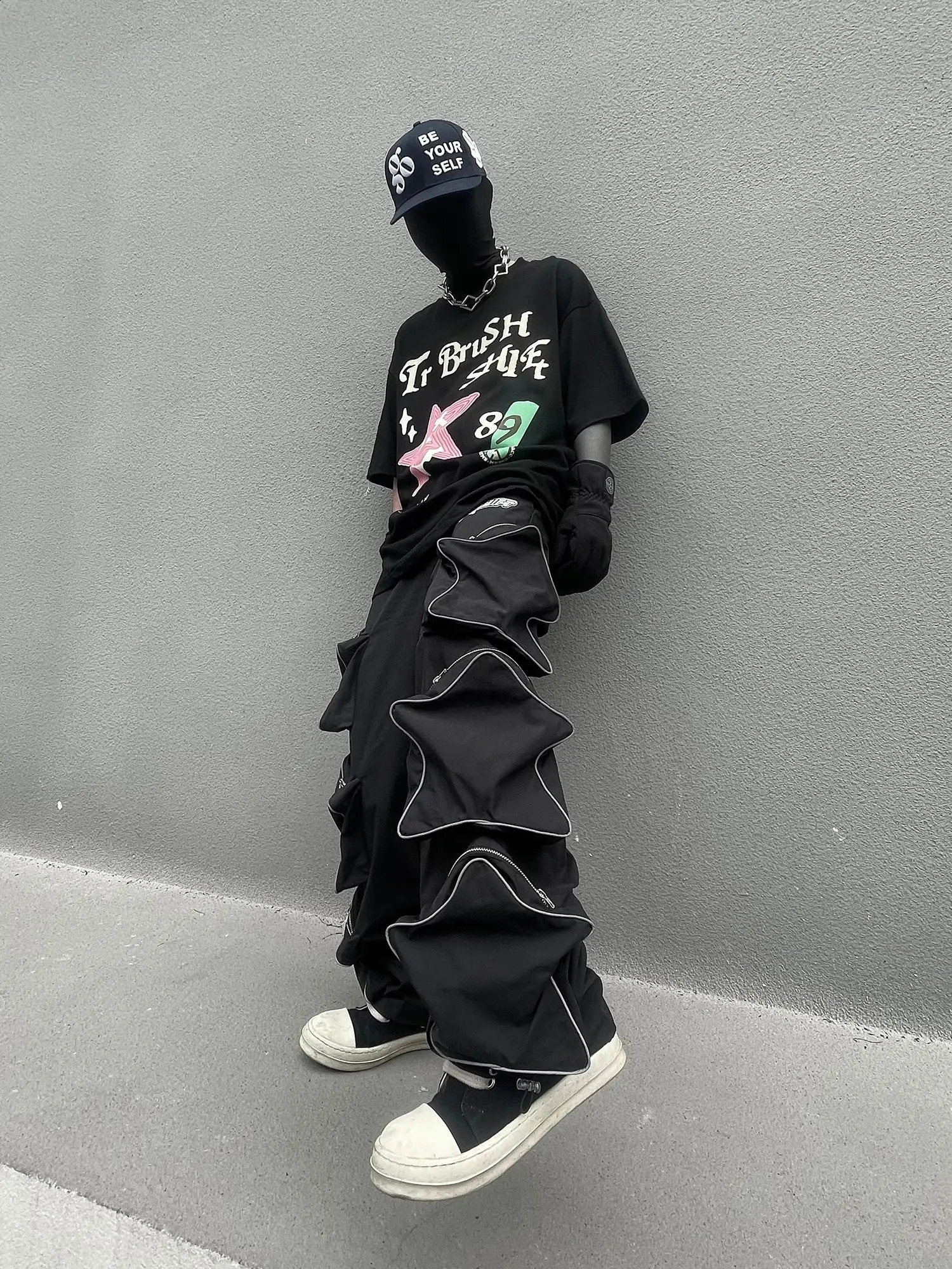 Cargo Pants Men Y2k Pants Hip Hop Punk Black Casual Goth Joggers Men Sweatpants Oversized Star Pocket Baggy Hosen Streetwear 240723
