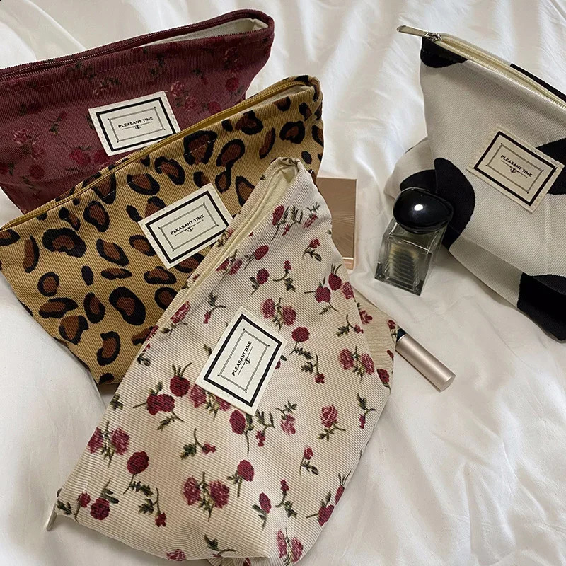 Makeup Bag Womens Flower Box Organizer Korean Embroidery Travel Corduroy Canvas Beauty 240723