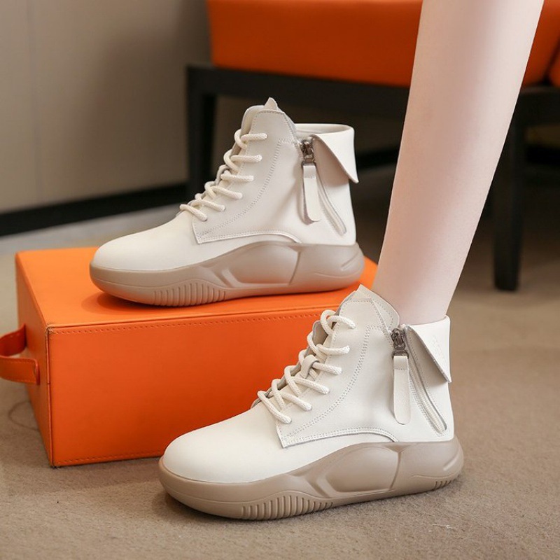 2024 Fashion Women's Chunky Heels Casual White Shoes: Versatile and Durable