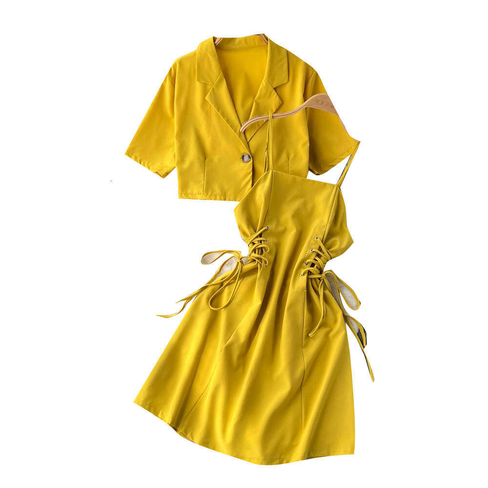 This Years Trend is Beautiful Two-piece Sets for Womens Summer Short Suits, Jackets with Straps, Waist Cinching, and Suspenders. Dresses Are Trendy BO