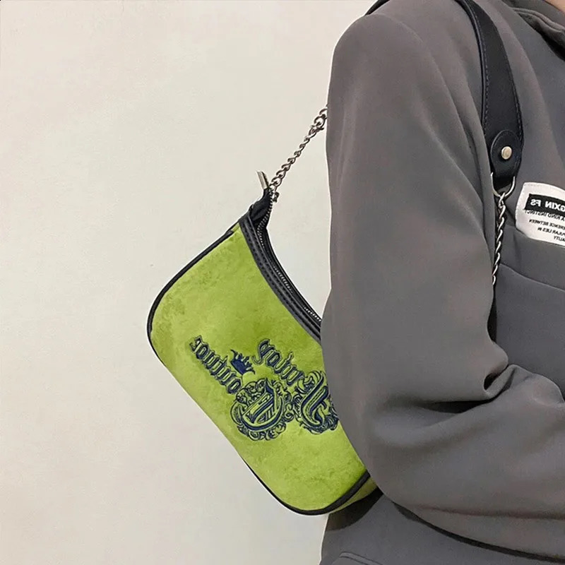 Y2K Vintage Korean Armpit Shoulder Green Underarm Tote Bag Ladies Sling Velvet Saddle Bag Women Zip Purses Party Bagutte Handbag 240730