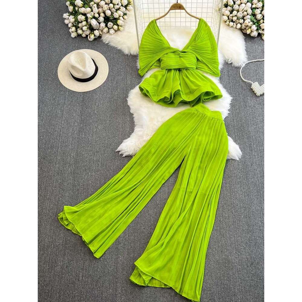 Fashionable Suit for Women with Three Curtilages, Pleated Bat Sleeves, V-neck, Waistband, Lotus Leaf Hem Top, Two-piece Set of High Waisted Wide Leg P