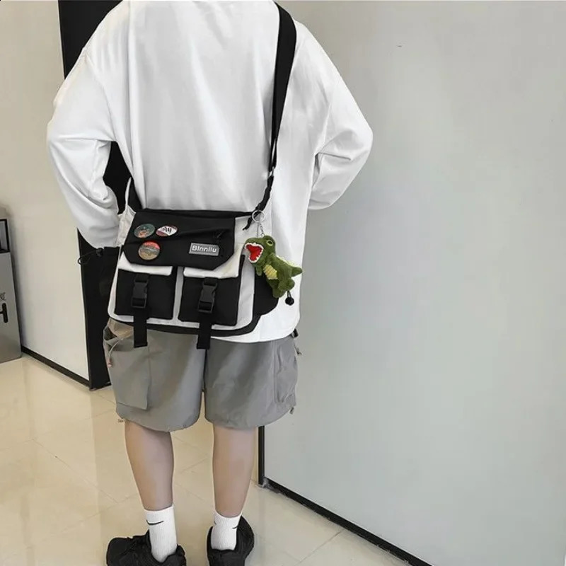 Harajuku Men Nylon Crossbody Bags for Women Messenger Bag Girls School Book Youth Canvas Handbags Shoulder Sac Bolsas 240723
