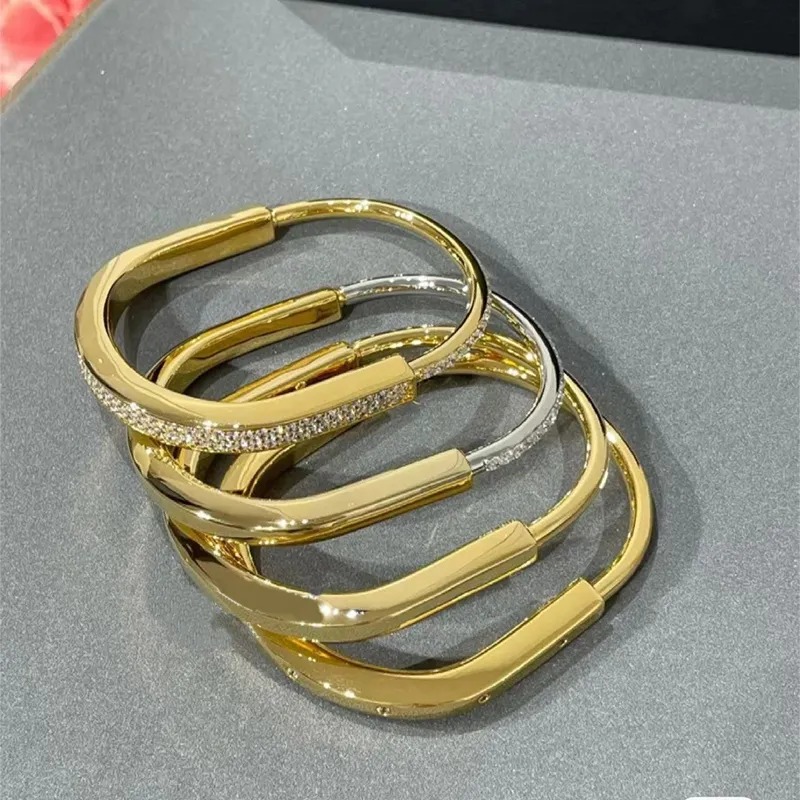 Bracelet Xuan Chengmi Designer Classique Mode Argent 925 Charm Diamant Femme Haute Qualité Géométrique Zircon Fermoir Or Rose Bijoux Cadeau
