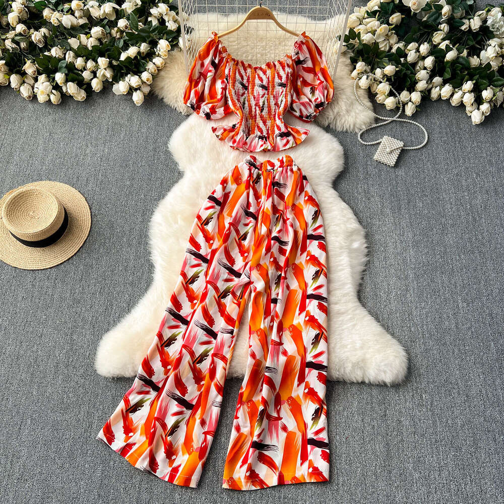 Age Reducing for Women in the Summer of 2024, New Western-style Waistband Bubble Sleeve Top, Loose Wide Leg Pants, Vacation Two-piece Set Bifurcated B