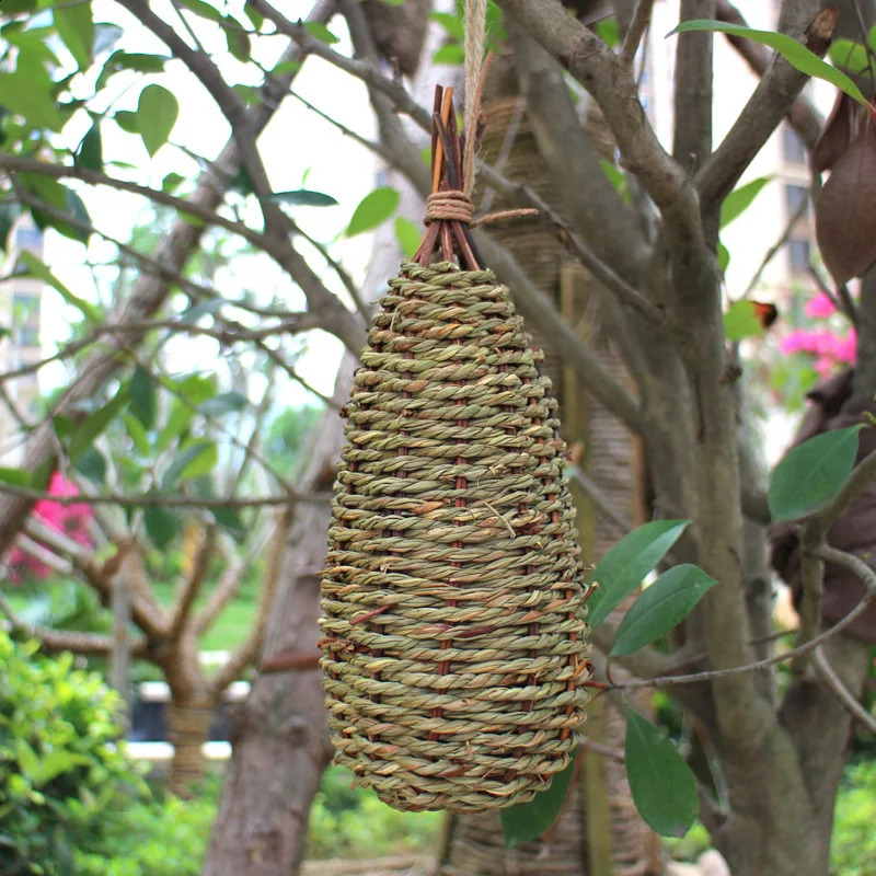 Hanging Bird House Natural Fiber Finch Bird Nest Hut Outdoor Cage Shelter Hideaway Bird Nest 240724