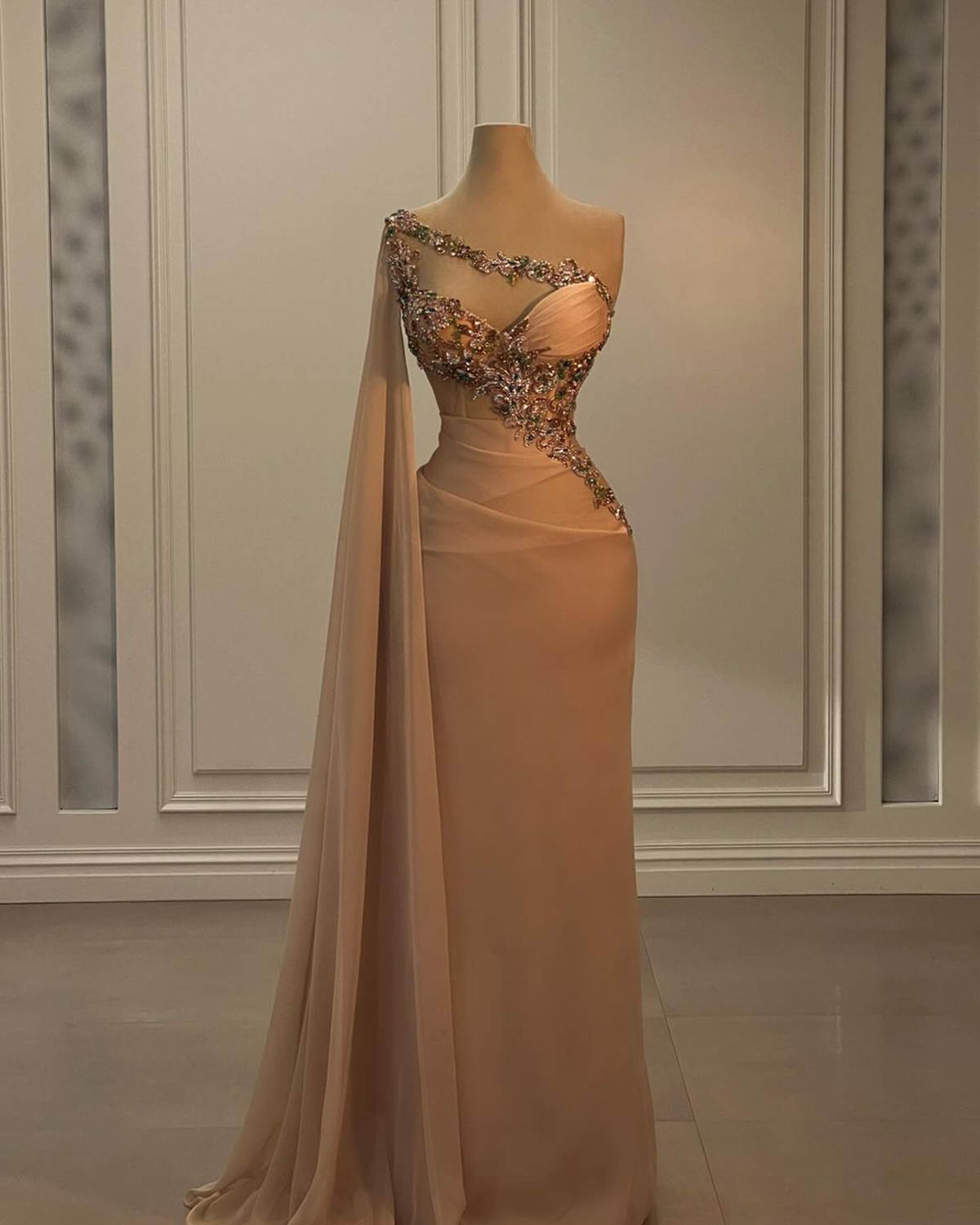 Elegant Evening Dresses Formal Mermaid Crystal Beading Prom Party Gowns Custom Pleats Special Occasion Dresses