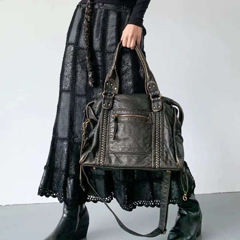 Y2K Spicy Girl One Shoulder Crossbody Bag Vintage Washed Leather Motorcycle Bag Large Capacity Bag 240912