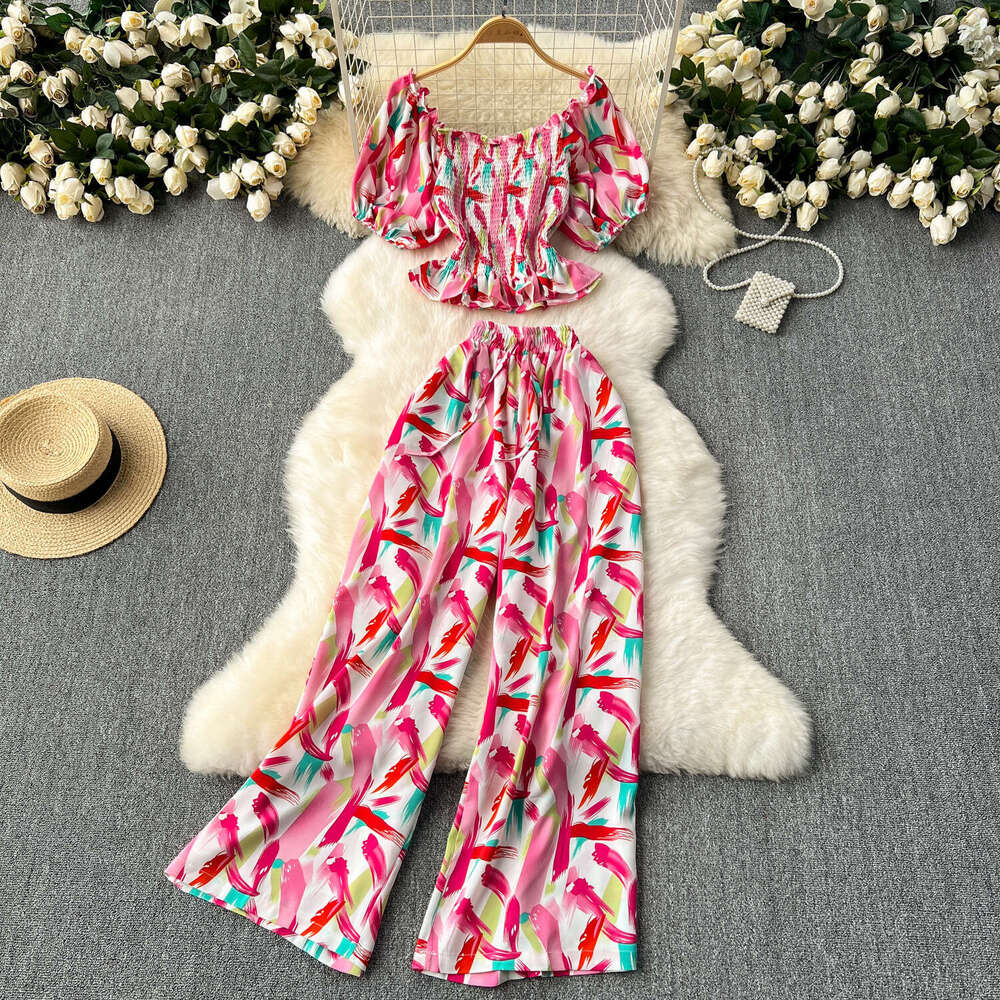 Age Reducing for Women in the Summer of 2024, New Western-style Waistband Bubble Sleeve Top, Loose Wide Leg Pants, Vacation Two-piece Set Bifurcated B