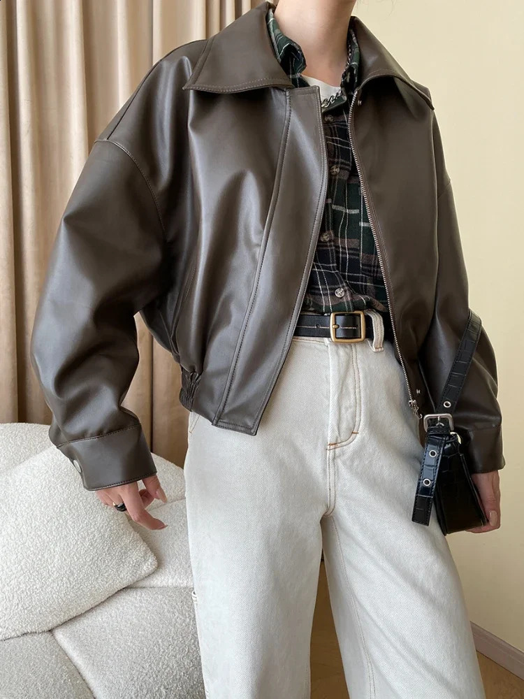 Vintage Cropped Motorcycle Leather Jacket for Women Spring Autumn Trend Simple Solid Casual PU Leather Oversize Jackets 240723
