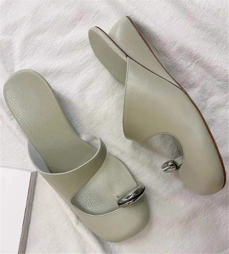 Slippers Designer Women Closed Toe Summer Sandals High Heel Dress Pumps Ladies Flip ps Mules Metal Decor Half 241102