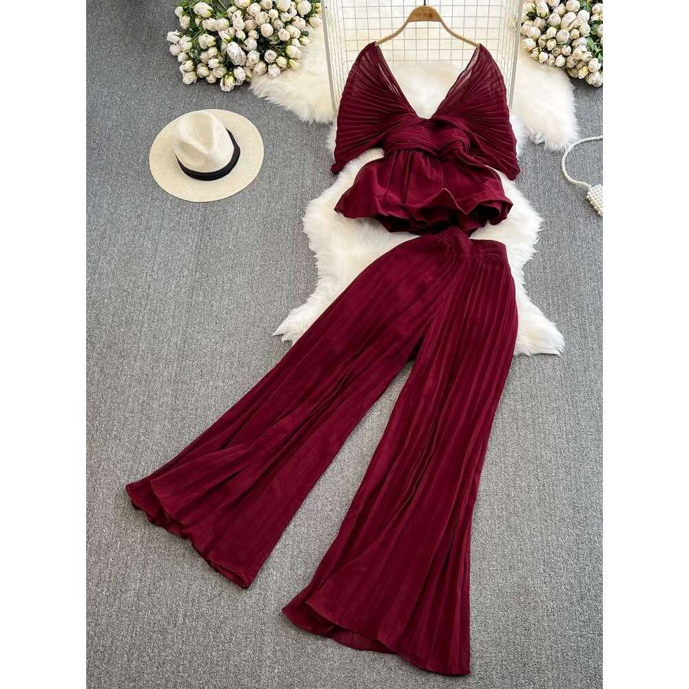 Fashionable Suit for Women with Three Curtilages, Pleated Bat Sleeves, V-neck, Waistband, Lotus Leaf Hem Top, Two-piece Set of High Waisted Wide Leg P