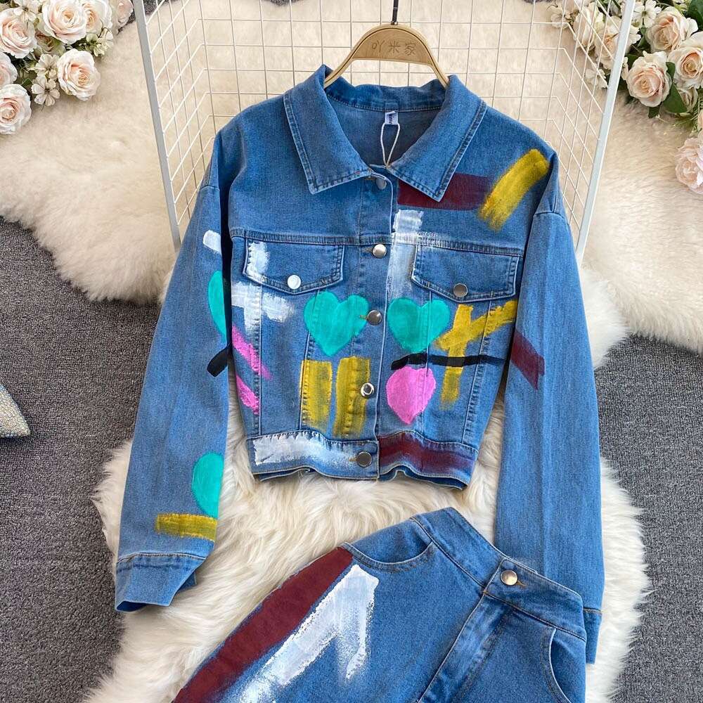 Fashion Womens Hong Kong Style Temperament Graffiti Denim Two-piece Set High Waisted A-line Split Skirt Autumn Self-cultivation Short Waist Round Neck