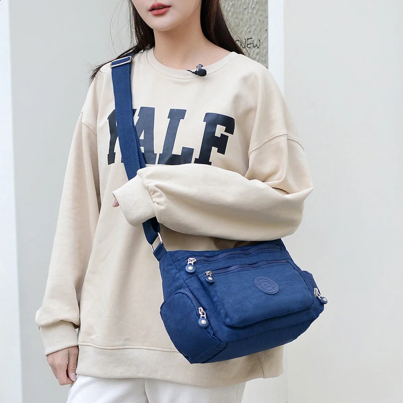 Womens Leisure Oxford Crossbody Bags Light Female Simplicity Handbags Soft Waterproof Ladies Fashion Versatile Shoulder Bags 240723