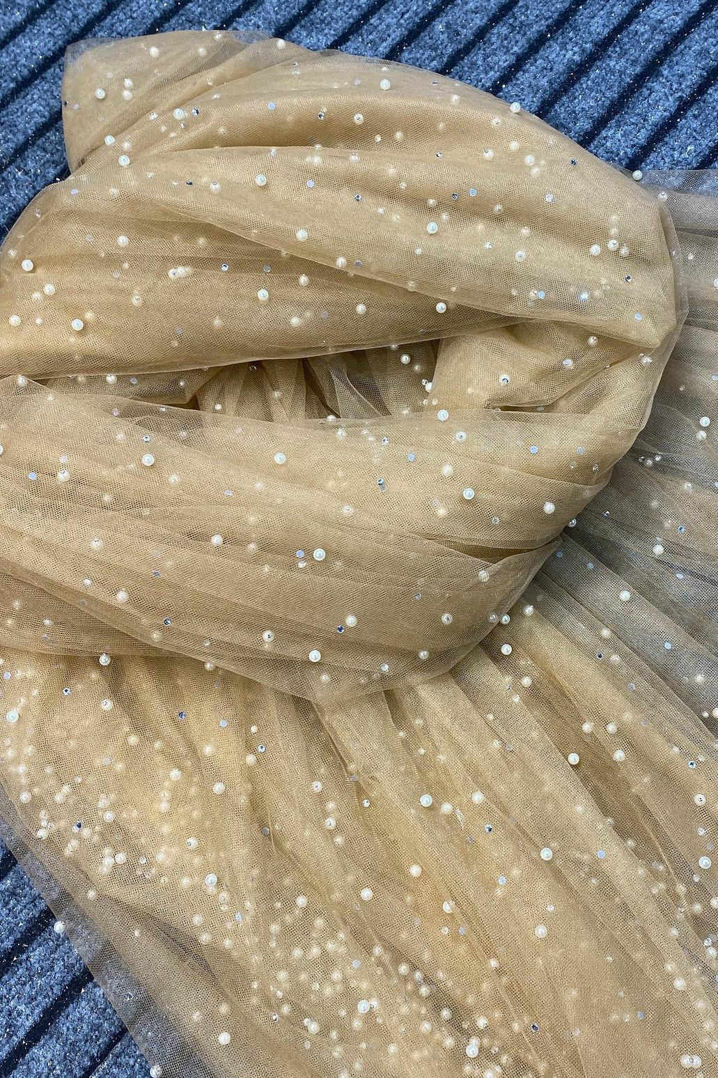 Bridal Veils Spray Champagne Pearls Beading Long Wedding Veil Mariage With Comb One Layer Bride Accessories