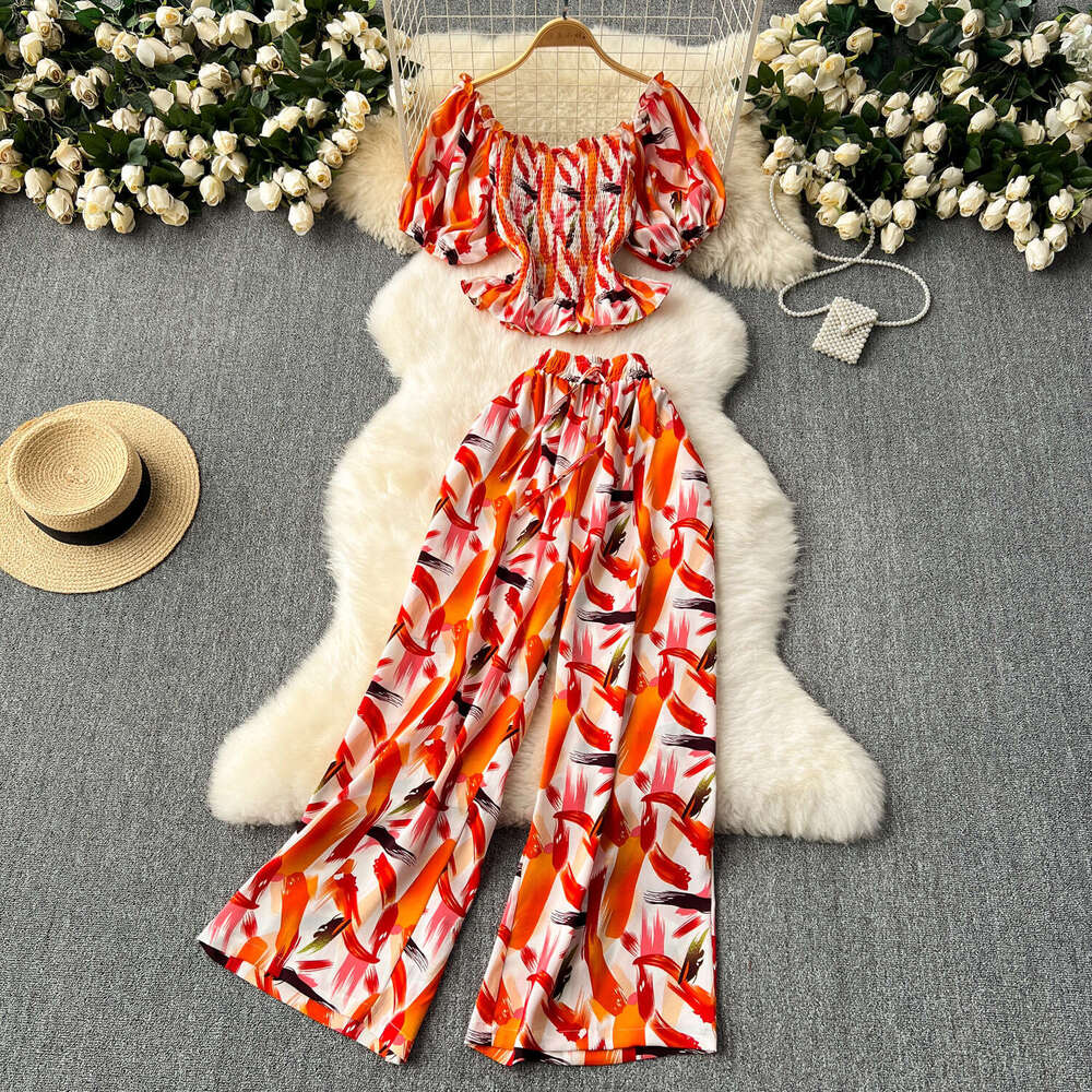 Age Reducing for Women in the Summer of 2024, New Western-style Waistband Bubble Sleeve Top, Loose Wide Leg Pants, Vacation Two-piece Set Bifurcated B