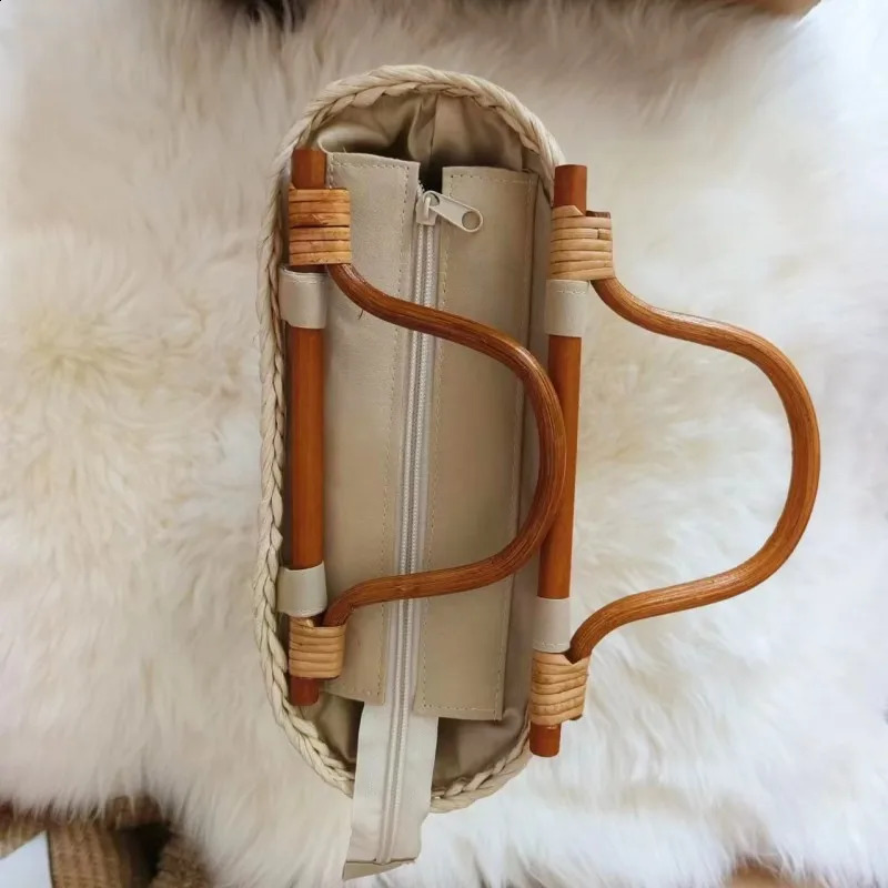 Women Tote Bucket Straw Bag Vintage Embroidered Cornhusk Woven Beach Womens Handbags 240723