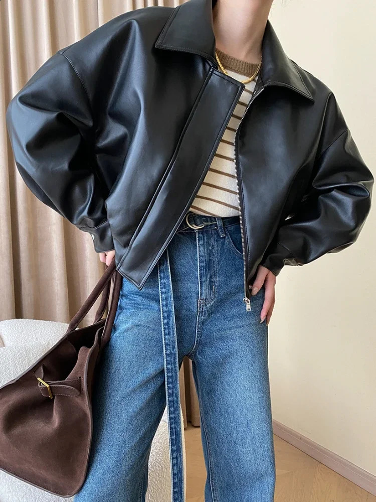 Vintage Cropped Motorcycle Leather Jacket for Women Spring Autumn Trend Simple Solid Casual PU Leather Oversize Jackets 240723