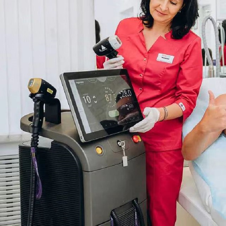 Most popular laser diodo hair removal 3 in 1 triple wavelength 755 808 1064nm diode lazer hair removal machine