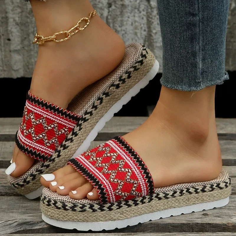 Summer Ladies Slippers Outdoor Beach Sandals Bohemian Ethnic Style Handmade Espadrilles Platform Slippers Flip Flops Women 240719