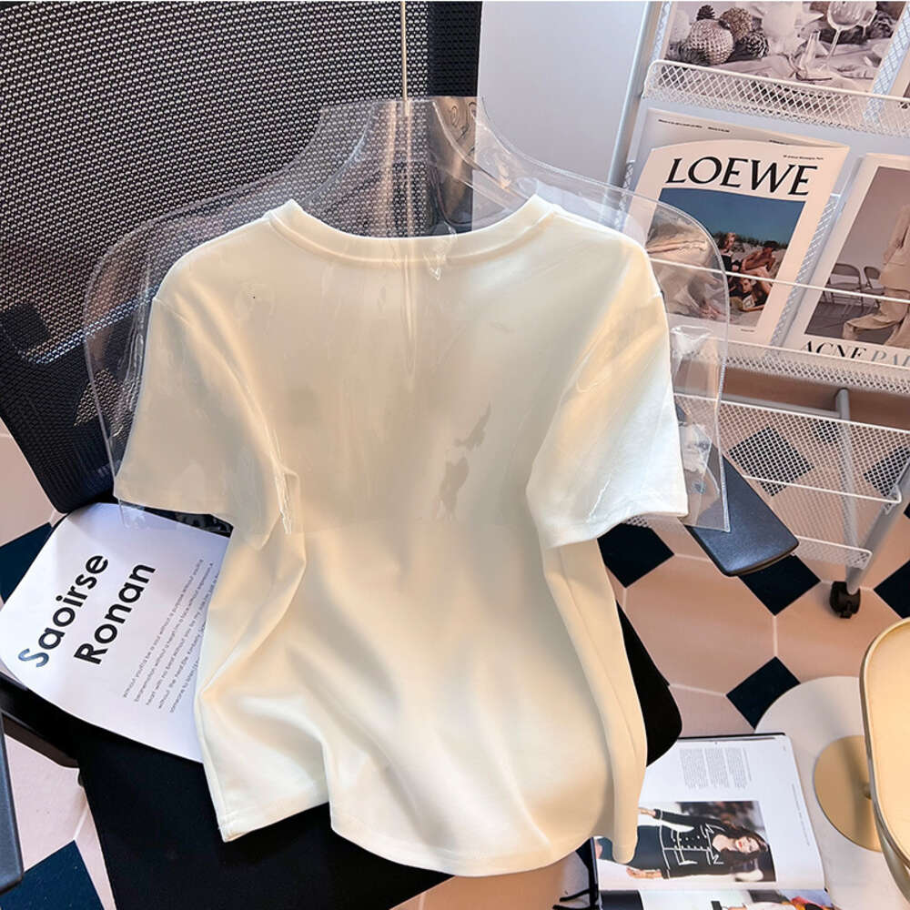 Solid color round neck white shoulder T-shirt for in summer, loose and slimming base shirt top, short sleeved women