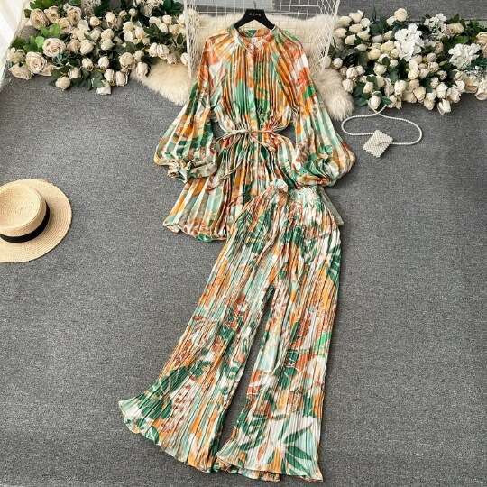 Elegant and Sophisticated Style, Waist Cinched Printed Chiffon Top Shirt, Loose Casual Pleated Harlan Pants Set Short Temperament BOHO DRESS