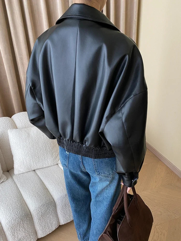 Vintage Cropped Motorcycle Leather Jacket for Women Spring Autumn Trend Simple Solid Casual PU Leather Oversize Jackets 240723